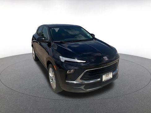 Used 2025 Buick Encore GX Preferred FWD image 3