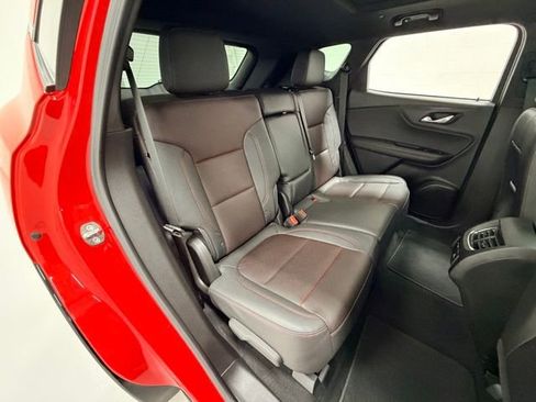 Used 2023 Chevrolet Blazer RS w/ Enhanced Convenience Package image 31