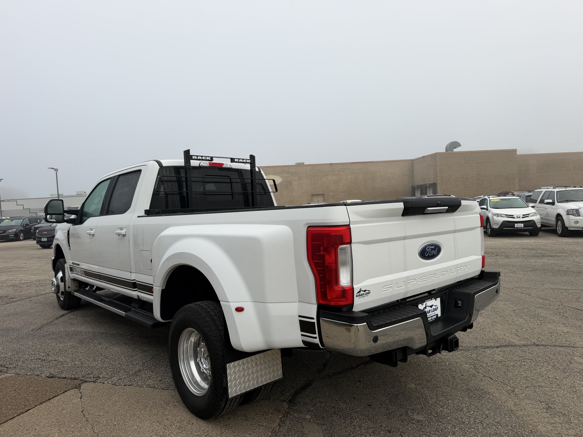 Used 2019 Ford F350 Lariat w/ Lariat Value Package AWD/4WD image 6