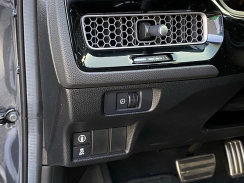 Used 2024 Honda Civic Sport image 11