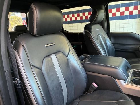 Used 2018 Ford F350 Platinum w/ Platinum Ultimate Package image 18