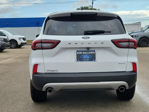 Certified 2023 Ford Escape AWD image 5