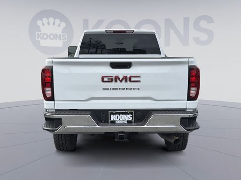 New 2026 GMC Sierra 3500 Pro image 5