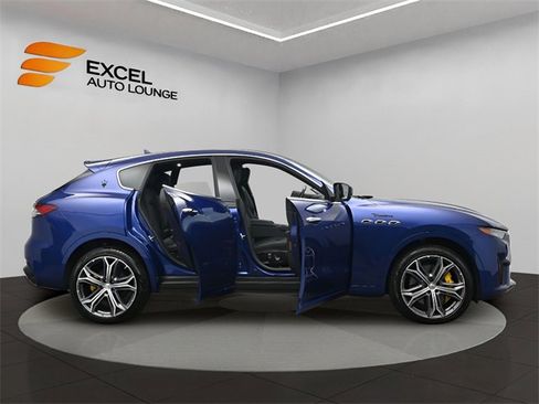 Used 2022 Maserati Levante Modena image 65