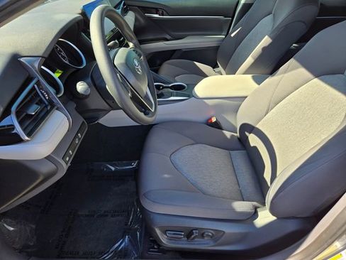 Certified 2023 Toyota Camry LE image 9