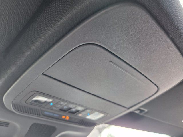 Used 2025 Ford Expedition Tremor AWD/4WD image 35