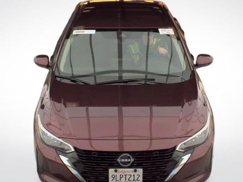 Used 2024 Nissan Sentra SV FWD image 5