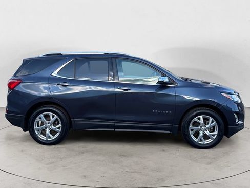 Used 2018 Chevrolet Equinox Premier AWD/4WD image 4