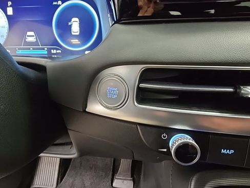 Used 2024 Hyundai Palisade Calligraphy image 27