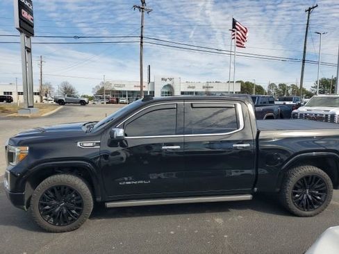 Used 2021 GMC Sierra 1500 Denali w/ Denali Ultimate Package image 8
