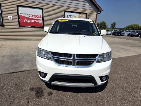 Used 2013 Dodge Journey SXT w/ Flexible Seating Group image 2