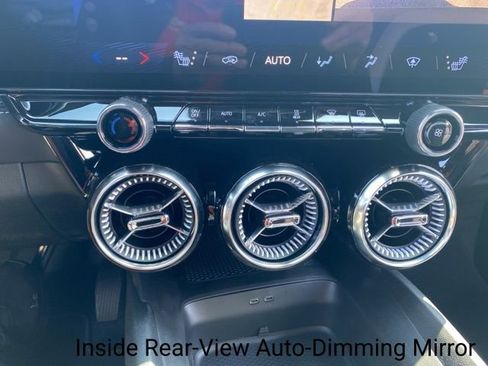 New 2025 Chevrolet Blazer EV LT image 20