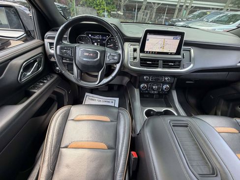 Used 2021 GMC Yukon XL AT4 w/ Rear Media and Nav Package AWD/4WD image 16