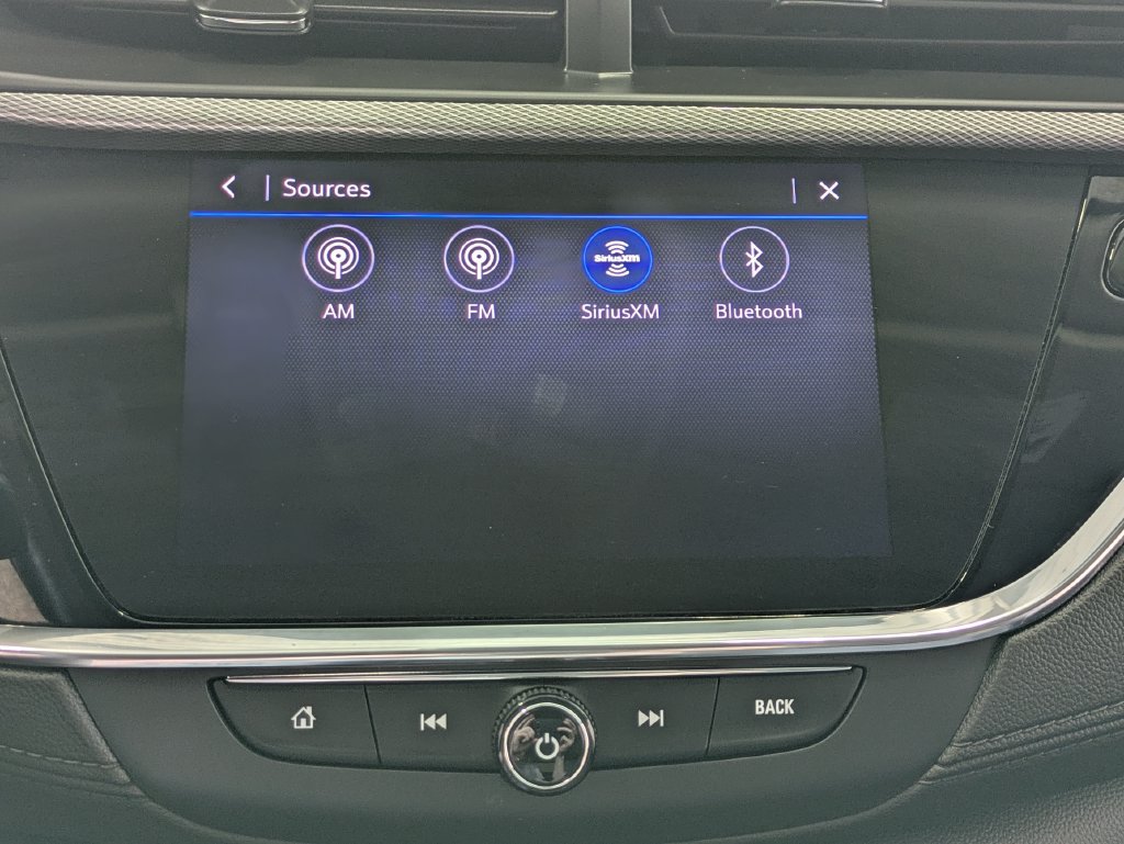 Used 2022 Buick Encore GX Select w/ Sport Touring Package FWD image 31
