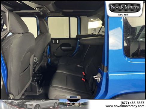 Used 2022 Jeep Wrangler Unlimited Sport AWD/4WD image 10