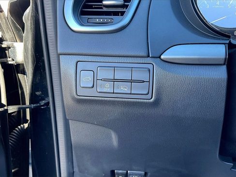 Used 2023 MAZDA CX-9 Touring Plus image 35