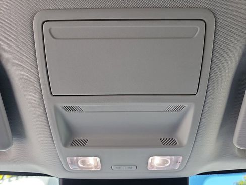 New 2025 Ford Maverick XLT image 30