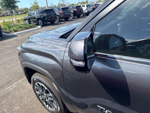 New 2026 Toyota Tundra Limited AWD/4WD image 8