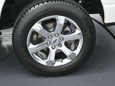 Used 2022 Ford F150 Lariat w/ Equipment Group 502A High image 37