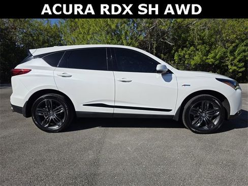 Used 2022 Acura RDX A-Spec image 2