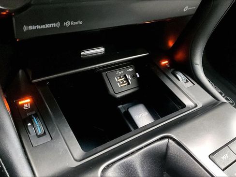 Used 2023 Lexus GX 460 w/ Black Line Special Edition image 15