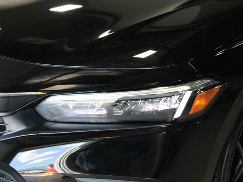Used 2024 Honda Civic Sport image 2