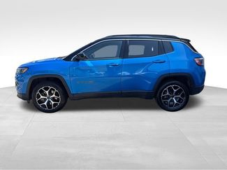 Used 2025 Jeep Compass Limited AWD/4WD video 2