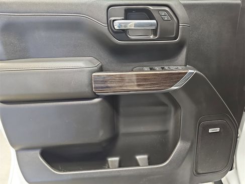 Used 2021 Chevrolet Silverado 1500 LT Trail Boss w/ Convenience Package II image 26