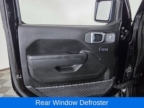 Used 2022 Jeep Gladiator Sport AWD/4WD image 11