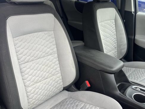 Used 2018 Chevrolet Equinox LT image 26