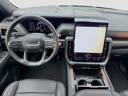 Used 2025 GMC Yukon Denali image 14