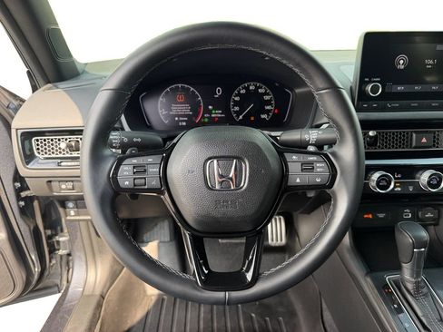 Used 2022 Honda Civic Sport image 12