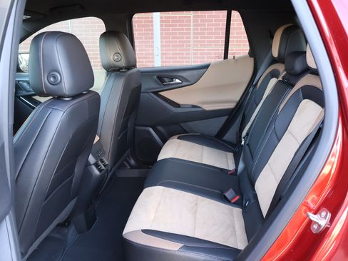 New 2026 Chevrolet Equinox ACTIV w/ Convenience Package III image 19