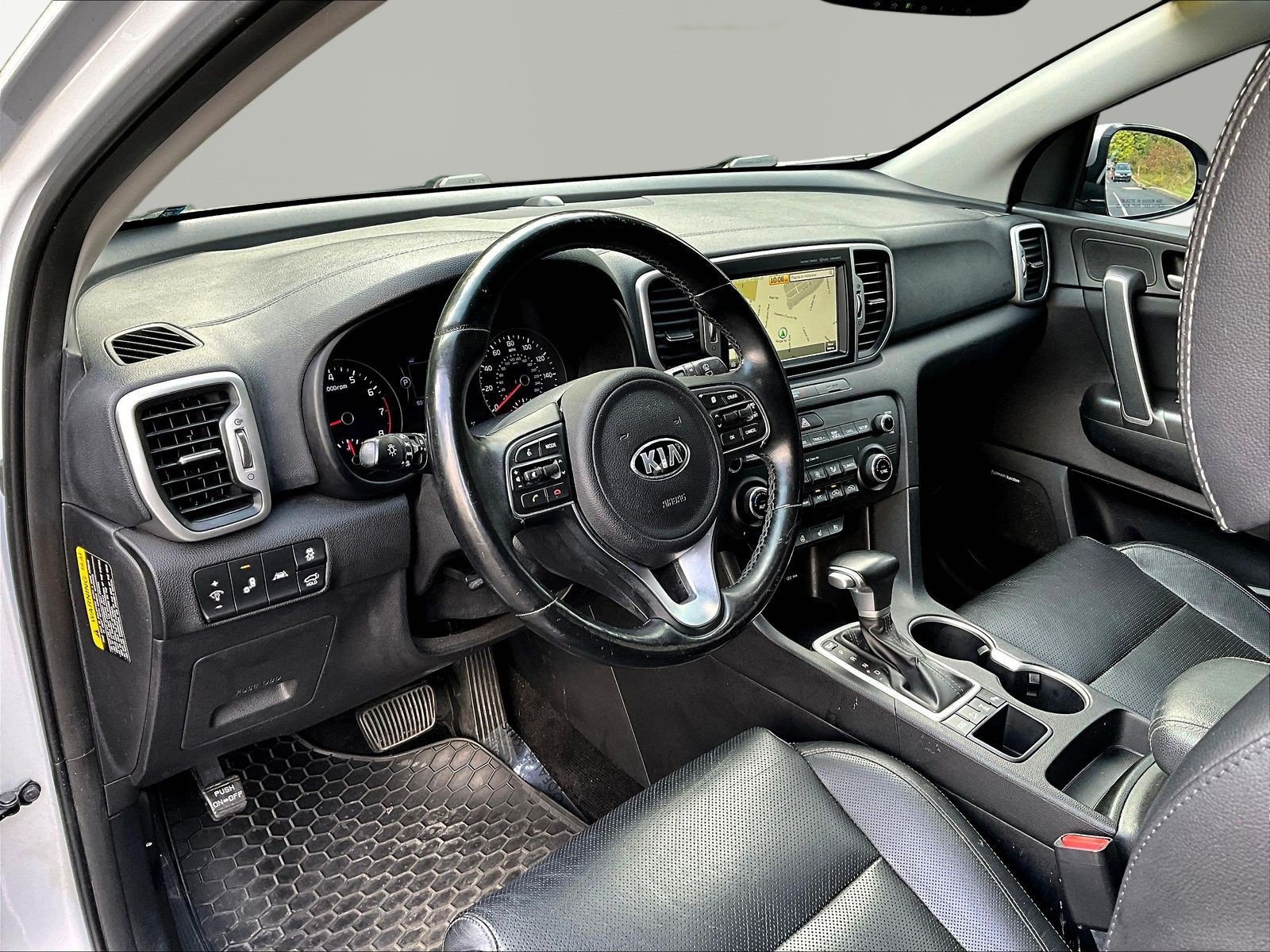 Used 2017 Kia Sportage EX w/ EX Technology Package AWD/4WD image 17