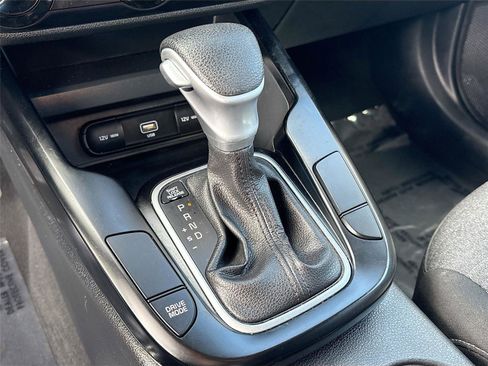 Used 2021 Kia Soul S image 17