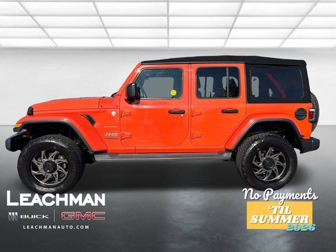 Used 2018 Jeep Wrangler Unlimited Sahara image 8