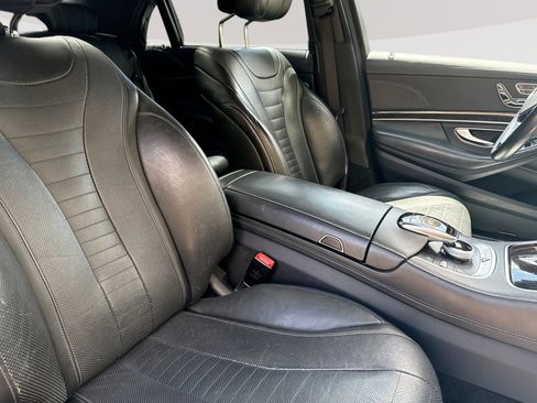 Used 2015 Mercedes-Benz S 550 Sedan image 24