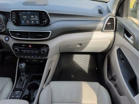 Used 2019 Hyundai Tucson Value w/ Cargo Package image 18