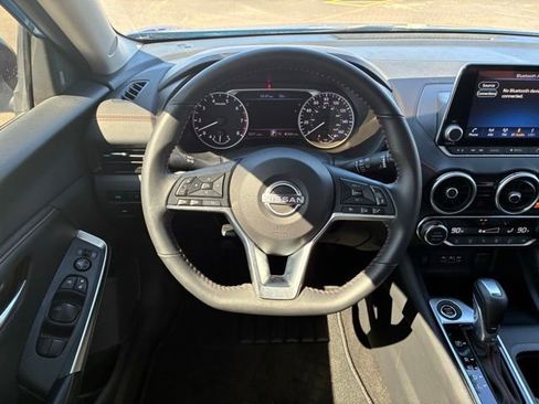 Certified 2024 Nissan Sentra SR FWD image 15