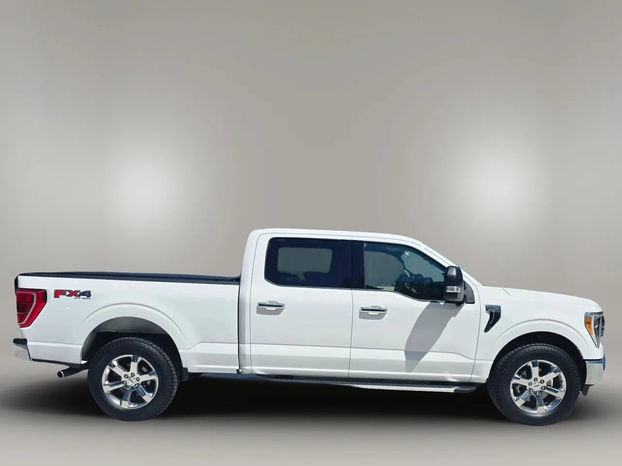 Used 2023 Ford F150 XLT w/ Equipment Group 302A High AWD/4WD image 10