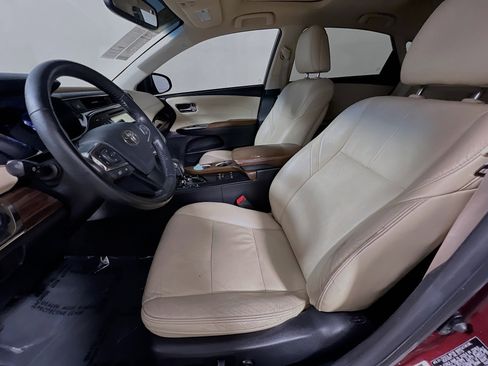 Used 2013 Toyota Avalon XLE Touring FWD image 15