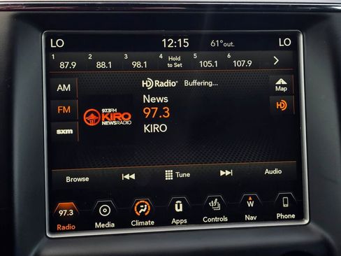 Used 2018 Jeep Grand Cherokee Altitude AWD/4WD image 33