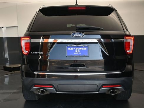 Used 2019 Ford Explorer Limited w/ Class III Trailer Tow Package image 18