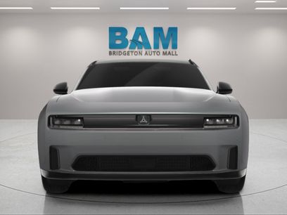 New 2025 Dodge Charger R/T w/ Sun & Sound Package