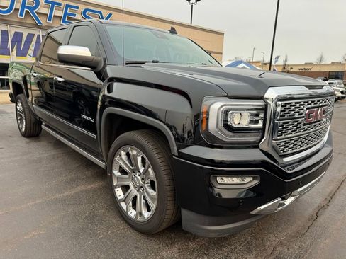 Used 2017 GMC Sierra 1500 Denali w/ Denali Ultimate Package image 5