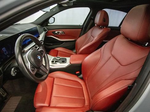 Used 2023 BMW 330i Sedan w/ M Sport Package image 18