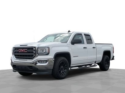 Used 2016 GMC Sierra 1500 SLE w/ SLE Value Package