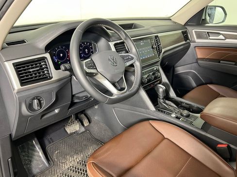 Used 2022 Volkswagen Atlas SE image 28