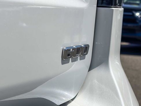Certified 2022 Cadillac Escalade Sport AWD/4WD image 11