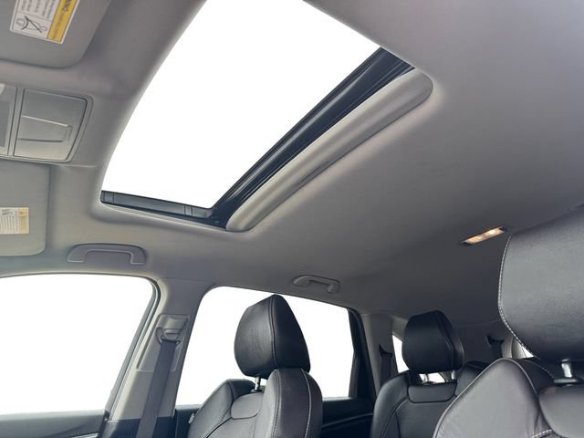 Used 2019 Acura MDX w/ Technology Package AWD/4WD image 18